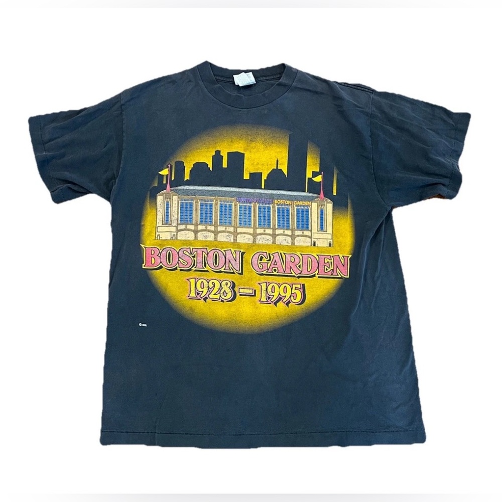 Vintage Boston Garden T-Shirt Shirt Large 67 Years Anniversary 90s NHL Bruins